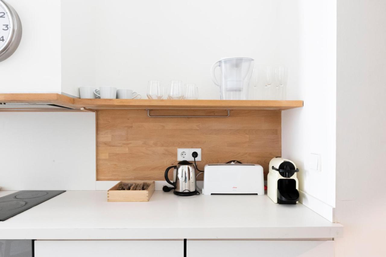 The Barcelona Centric Apt By Maison Pinata Dış mekan fotoğraf